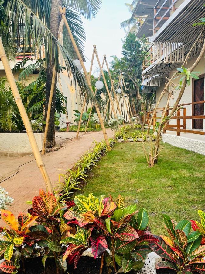 Ukiyo Beach Resort Mandrem Extérieur photo
