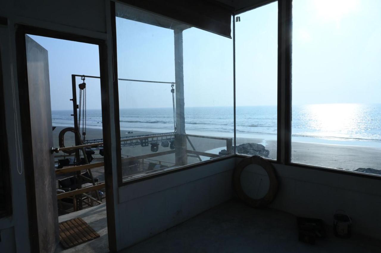 Ukiyo Beach Resort Mandrem Extérieur photo