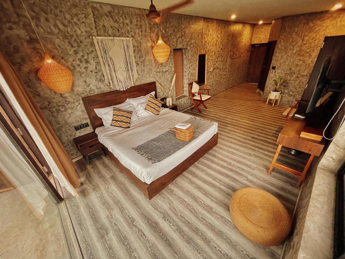 Ukiyo Beach Resort Mandrem Extérieur photo